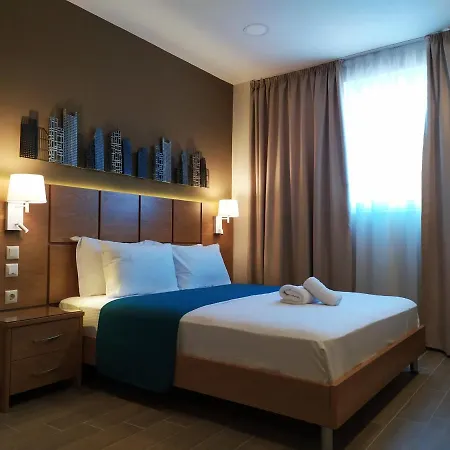 סלוניקי La Place De La Gare Suites - New Subway Station מראה חיצוני תמונה