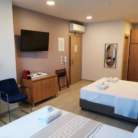 סלוניקי La Place De La Gare Suites - New Subway Station מראה חיצוני תמונה